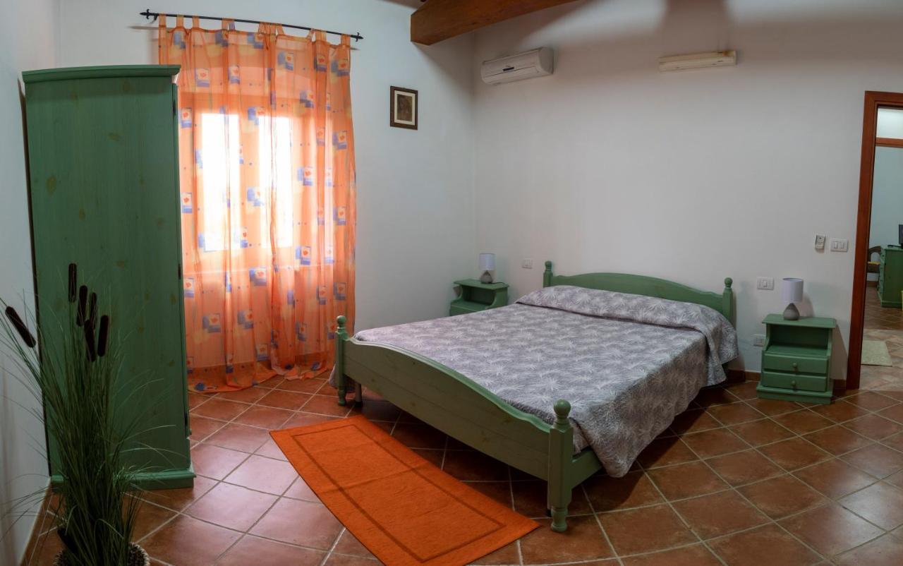 Masainas Is Cuccus B&B 외부 사진