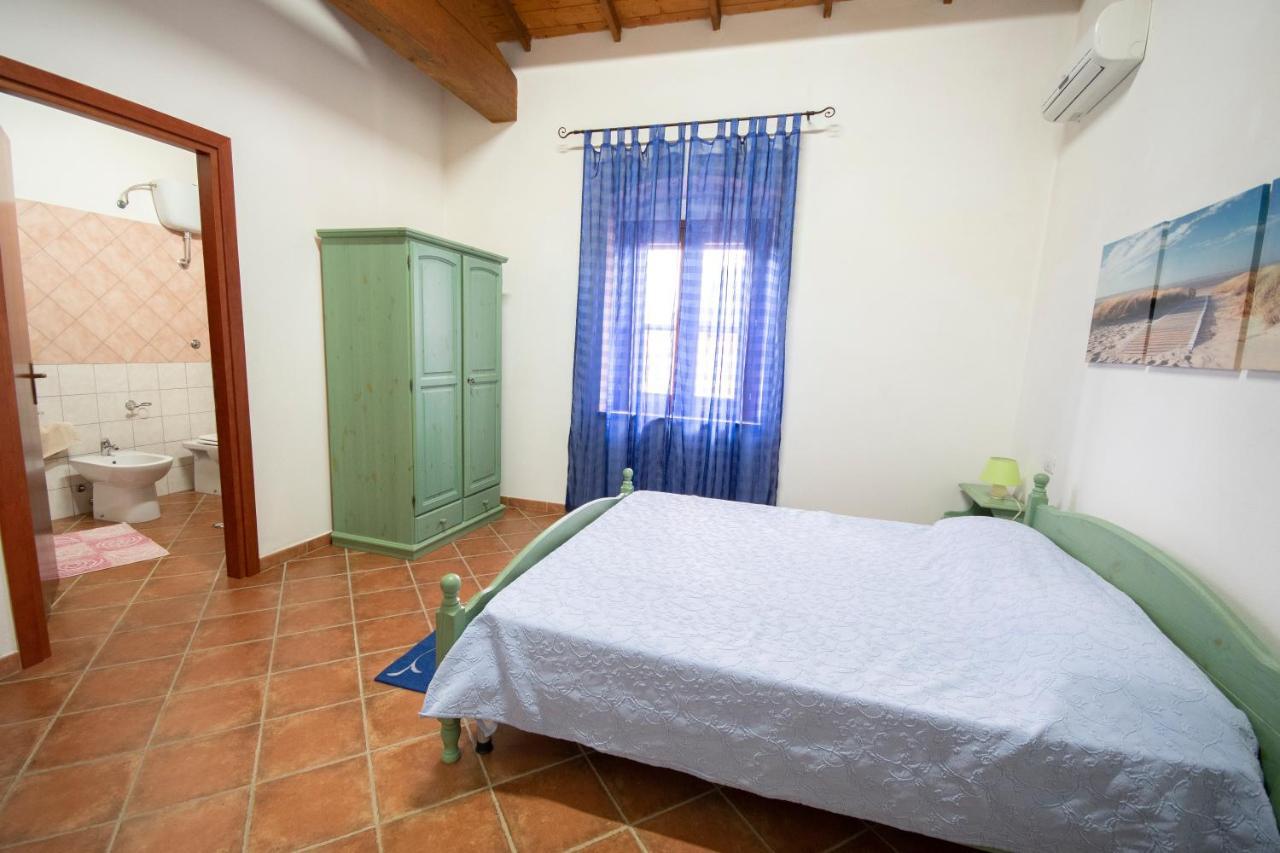 Masainas Is Cuccus B&B 외부 사진