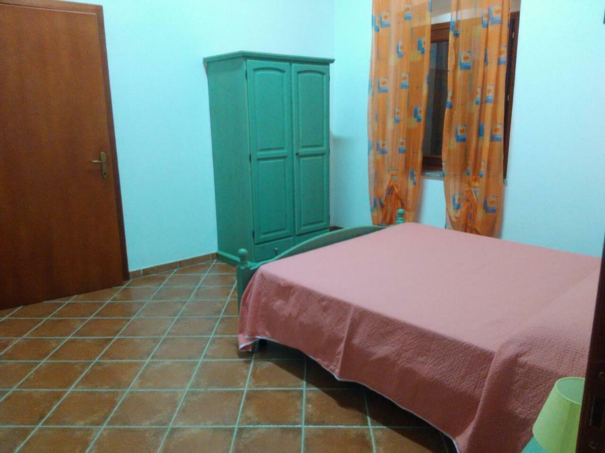 Masainas Is Cuccus B&B 외부 사진
